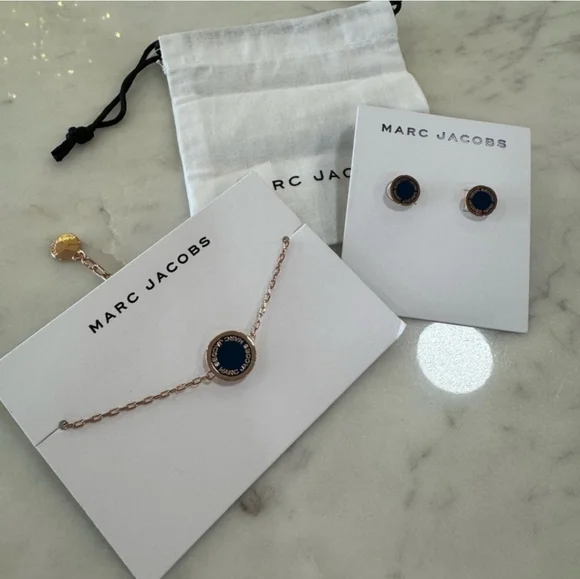 NWT Marc Jacobs Earrings and bracelet as a set - Picture 4 of 6